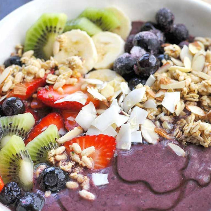 De Ultieme Fast Power Bowl: Jouw Snelste Route naar een Energiek Ontbijt (Met Pure Açaí van Acai Amsterdam!)