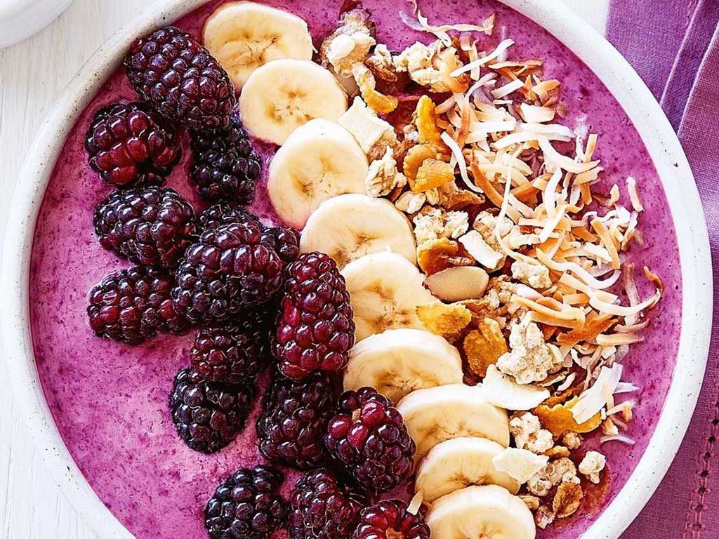 Pitaya Bowl met Kokosmelk: Het Ultieme Tropische Ontbijt Recept (Vegan & Voedzaam!)